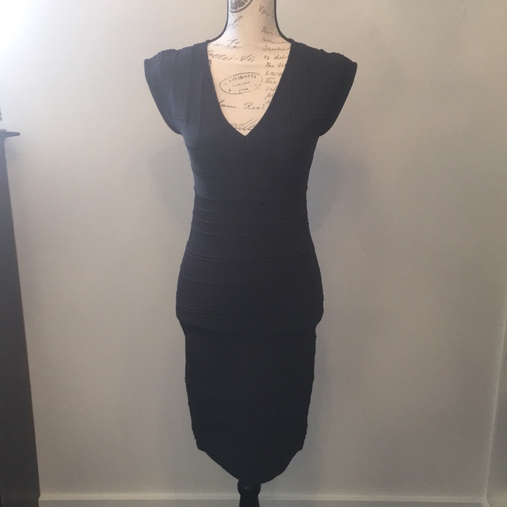EUC Max Studio Charcoal Grey Fitted Dress
